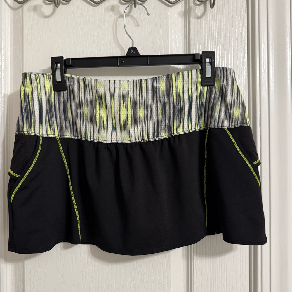 Lucky In Love Tennis‎ Pickleball Skort Skirt Size Large (12) Black with  Neon